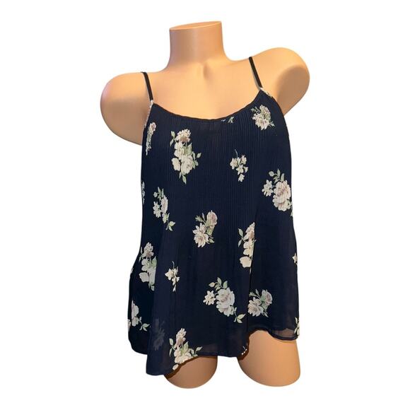Abercrombie & Fitch womens small cami blue floral pleated cami floral print - Picture 6 of 7